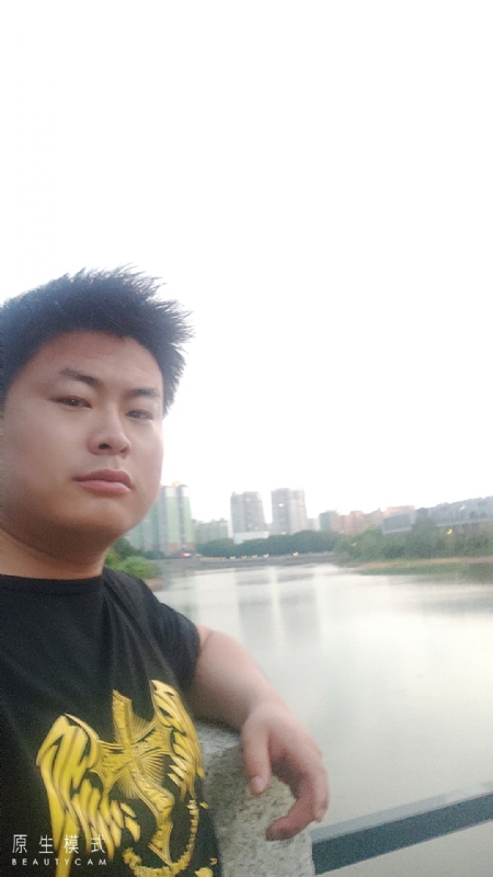 小海的第二张照片--呼和浩特相亲服务中心