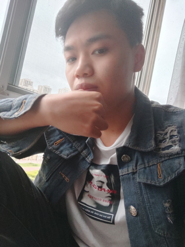 鬼卿的第四张照片--呼和浩特相亲服务中心