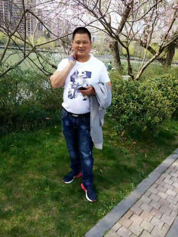 纯爷们的第一张照片--呼和浩特相亲服务中心