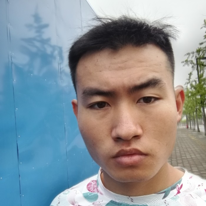 爱一个哦的第一张照片--呼和浩特相亲服务中心