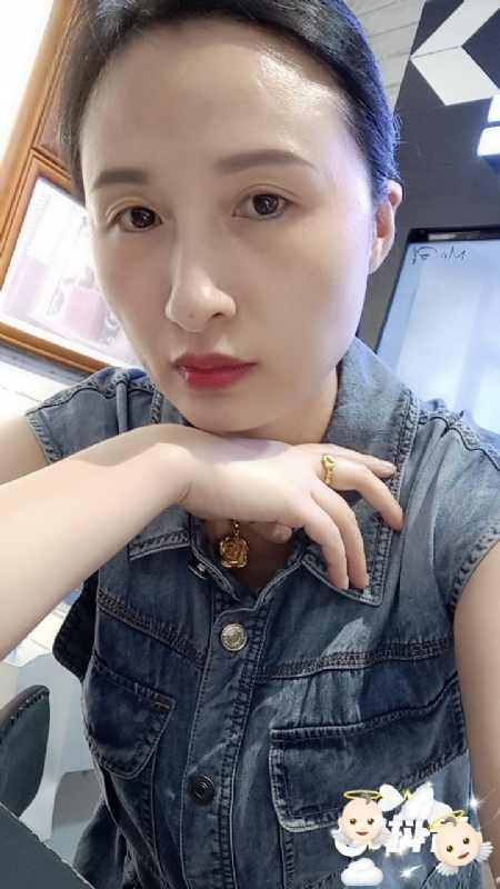 桃子的第三张照片--呼和浩特相亲服务中心