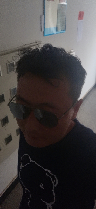 长腿欧巴的第一张照片--呼和浩特相亲服务中心