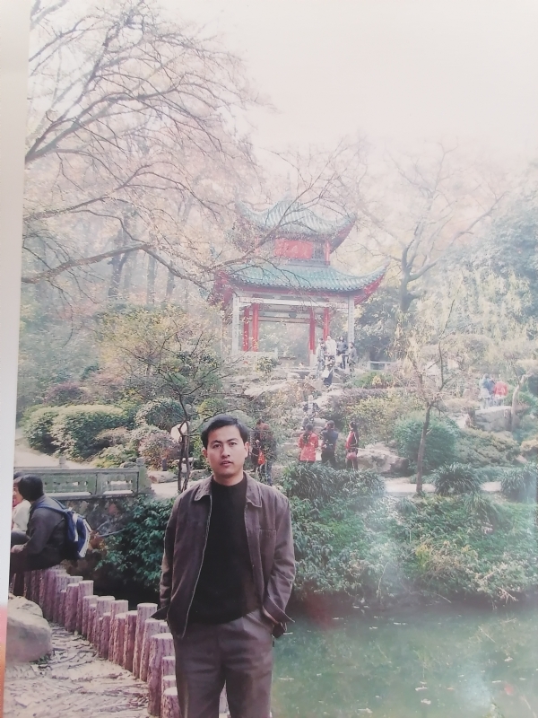 沧海一粟的第一张照片--呼和浩特相亲服务中心