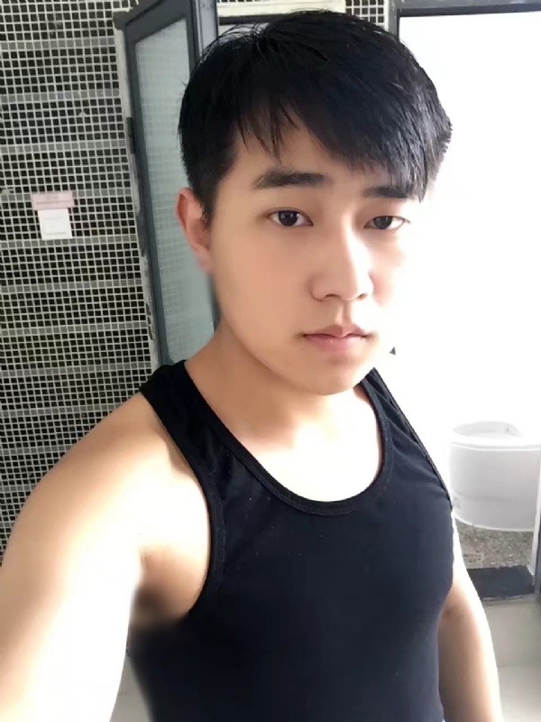 繁花似锦的第一张照片--呼和浩特相亲服务中心