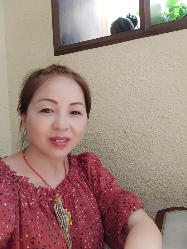 醉红颜的第二张照片--呼和浩特相亲服务中心