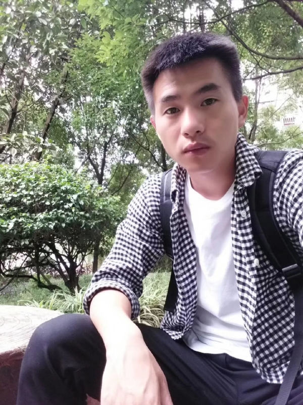 小杨的第一张照片--呼和浩特相亲服务中心