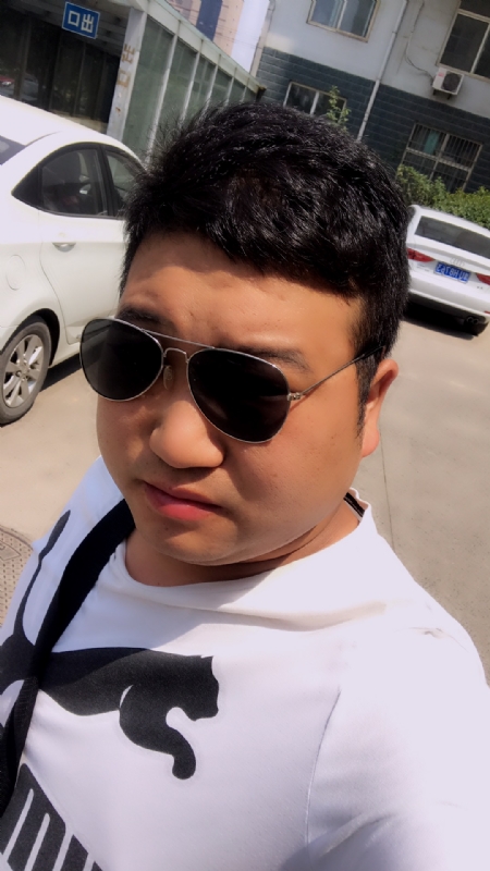 杨志强的第二张照片--呼和浩特相亲服务中心