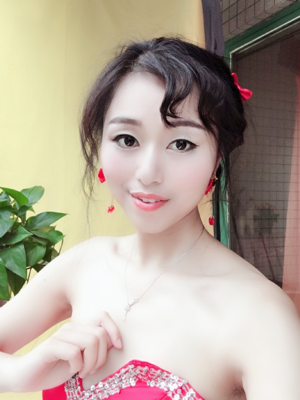 薇薇的第二张照片--呼和浩特相亲服务中心