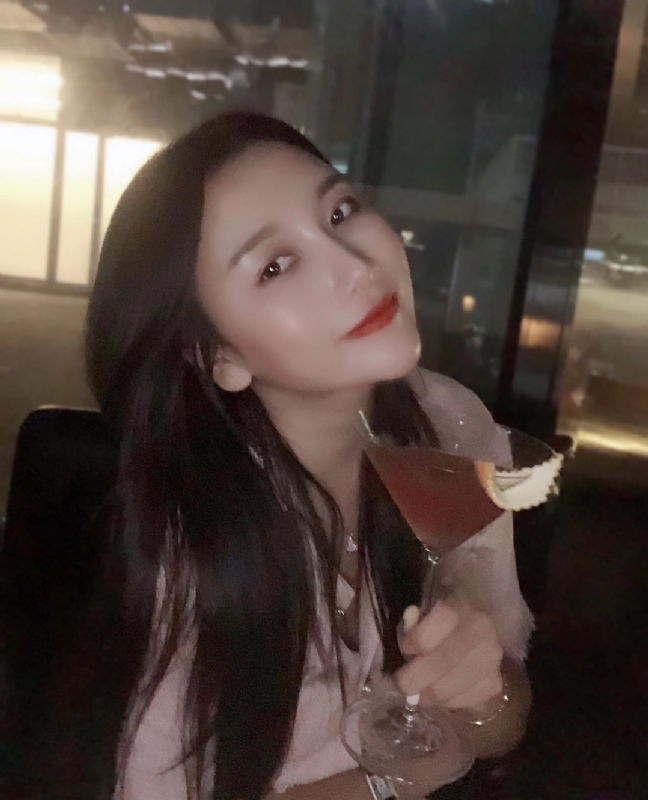 嫣然的第一张照片--呼和浩特相亲服务中心