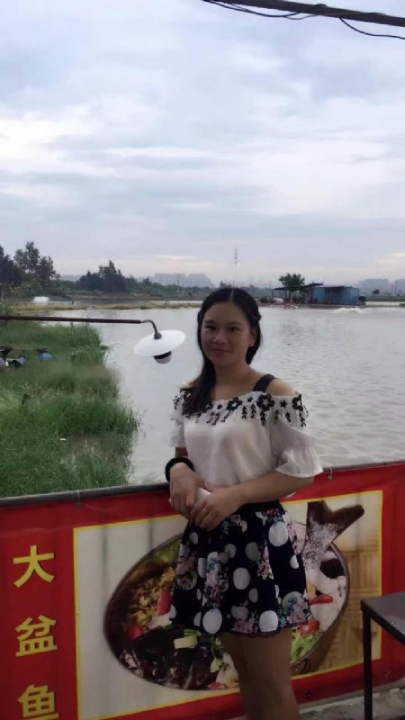 莹莹的第一张照片--呼和浩特相亲服务中心