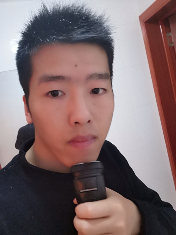 军哥的第一张照片--呼和浩特相亲服务中心