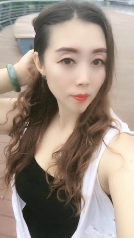 雨蝶的第三张照片--呼和浩特相亲服务中心