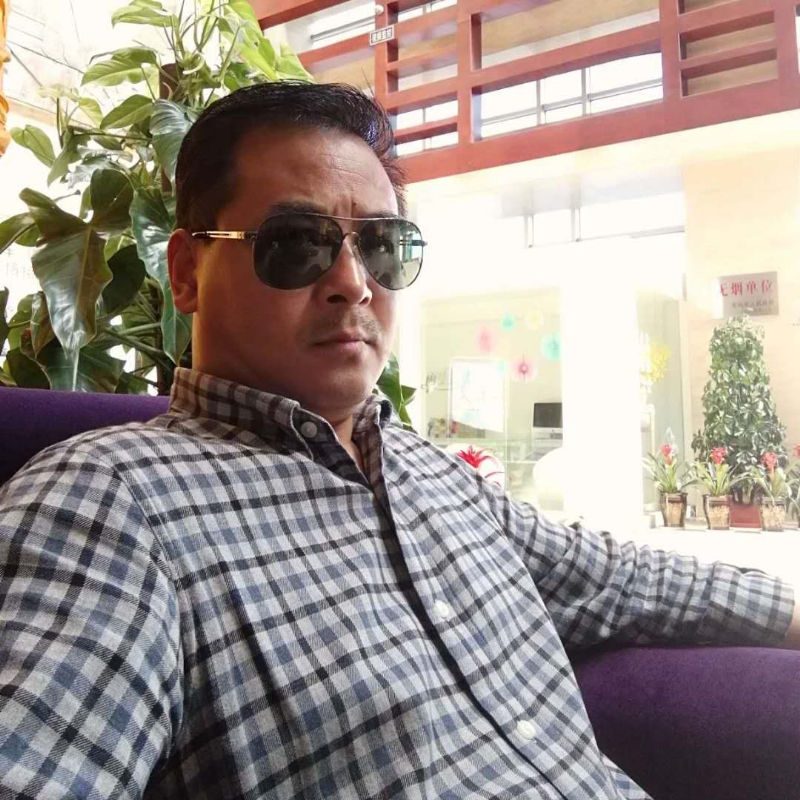 雪豹的第一张照片--呼和浩特相亲服务中心