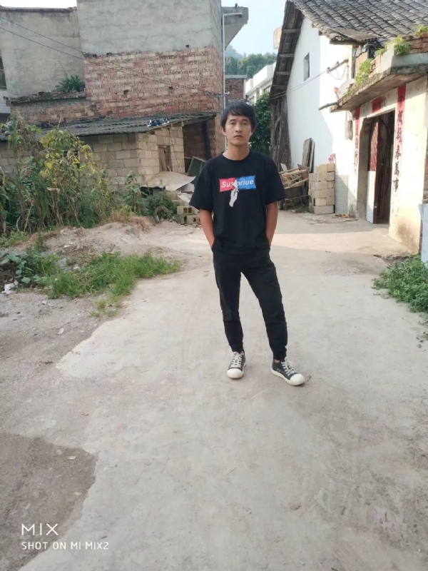 活活该的第一张照片--呼和浩特相亲服务中心