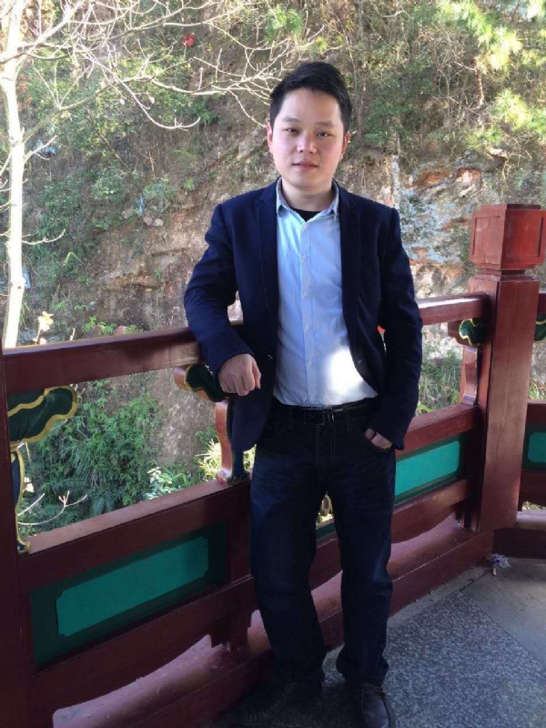 tang的第二张照片--呼和浩特相亲服务中心