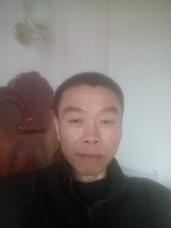 祖成的第一张照片--呼和浩特相亲服务中心