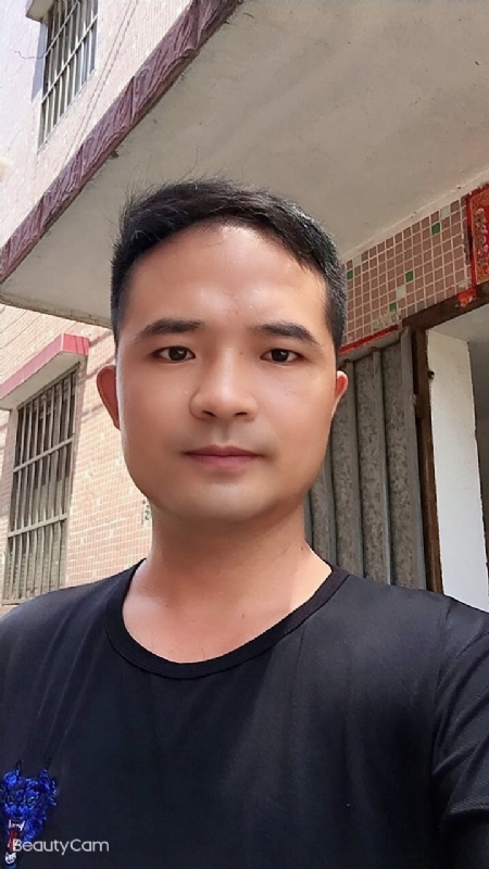 言飞的第一张照片--呼和浩特相亲服务中心