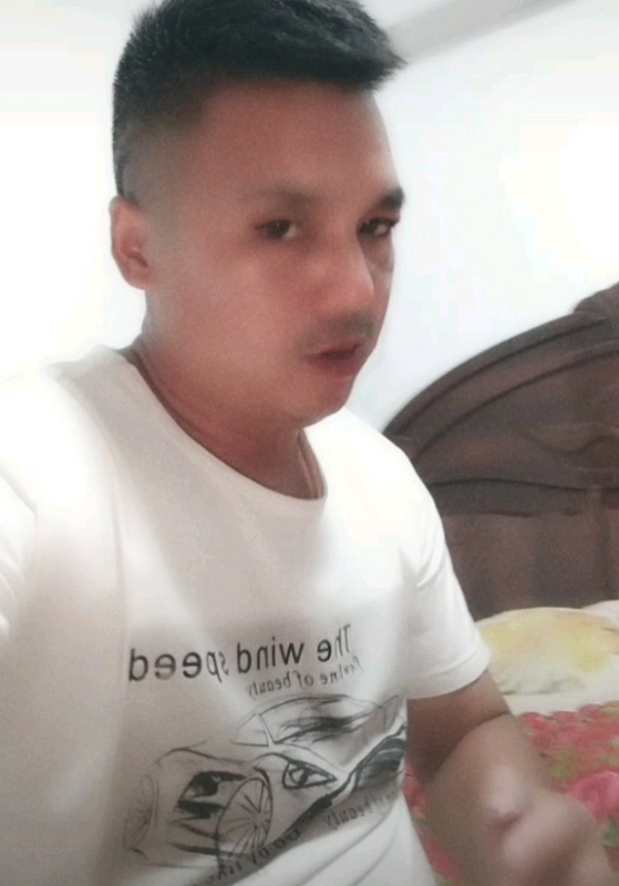 王杰的第二张照片--呼和浩特相亲服务中心