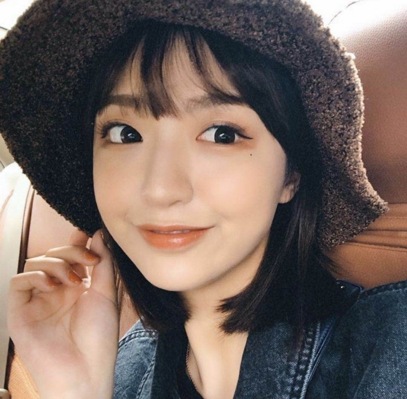 李雅容的第一张照片--呼和浩特相亲服务中心