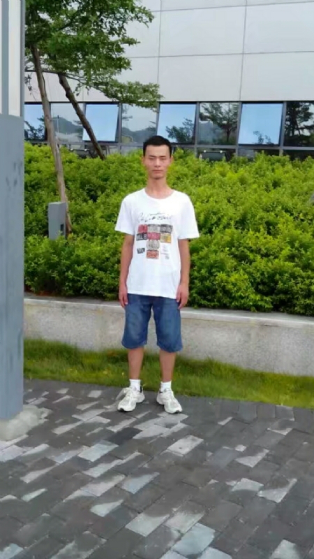 龙行天下的第一张照片--呼和浩特相亲服务中心