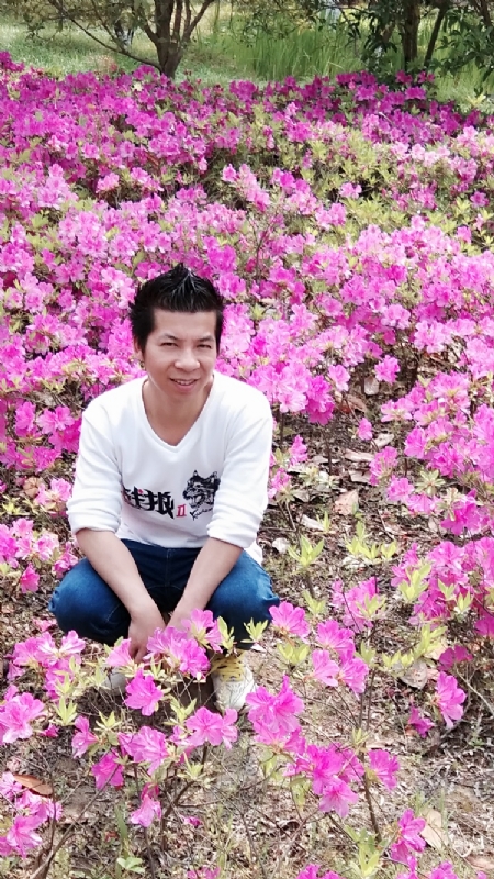 云淡风轻的第一张照片--呼和浩特相亲服务中心