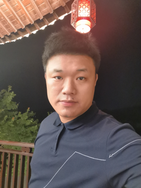 耿直boy的第一张照片--呼和浩特相亲服务中心