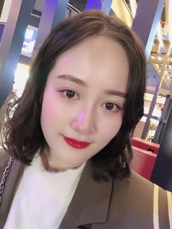 米苏娜娜的第一张照片--呼和浩特相亲服务中心