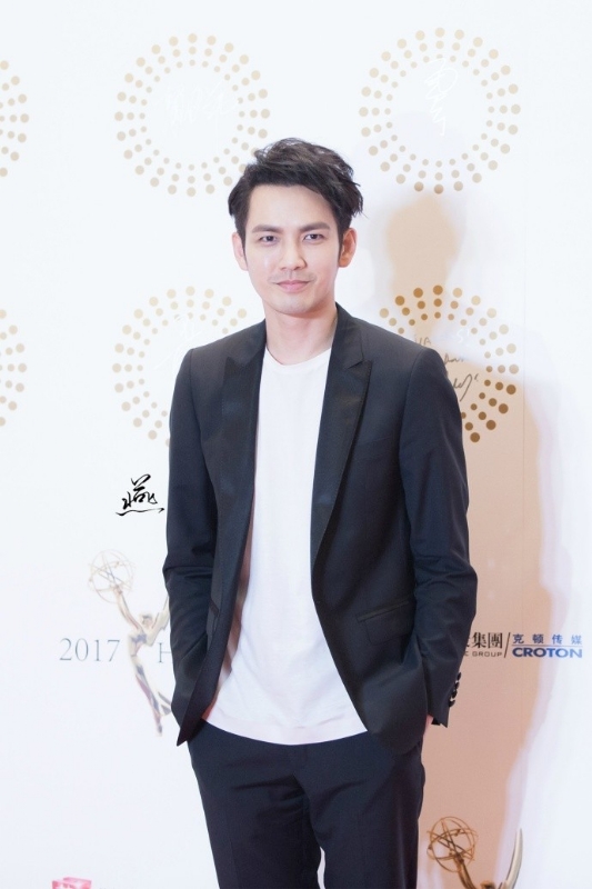 1+2+3的第一张照片--呼和浩特相亲服务中心