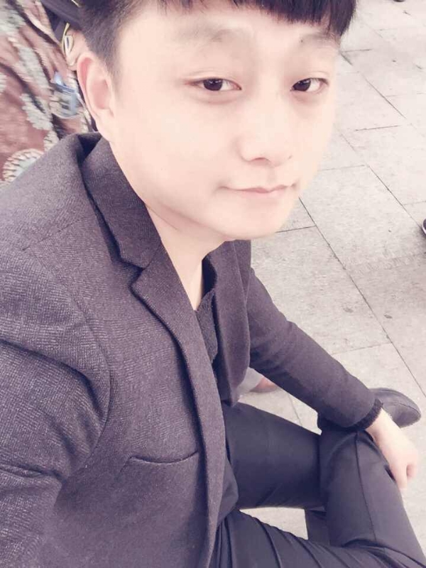 我姓徐缺难解你心绪的第一张照片--呼和浩特相亲服务中心