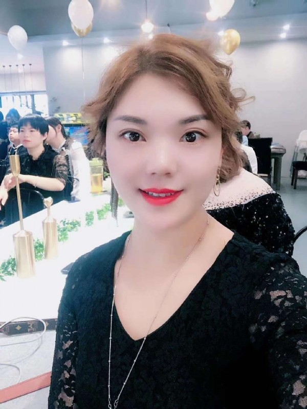 CY的第三张照片--呼和浩特相亲服务中心