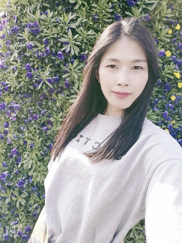 妍妍的第一张照片--呼和浩特相亲服务中心