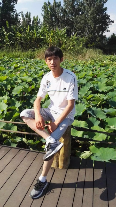 洛佐山娃的第一张照片--呼和浩特相亲服务中心