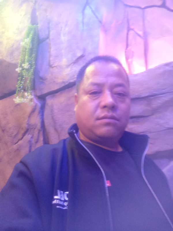 闯王的第一张照片--呼和浩特相亲服务中心