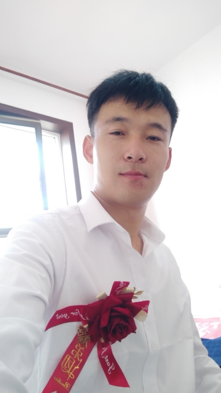 阳阳的第一张照片--呼和浩特相亲服务中心