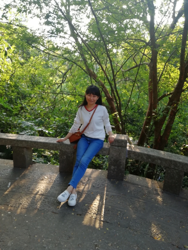 夏陌的第一张照片--呼和浩特相亲服务中心