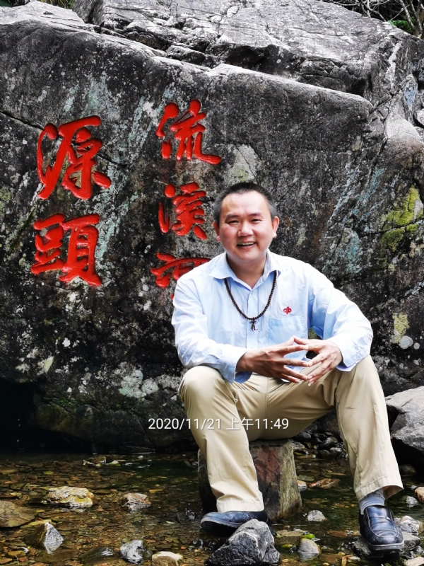 杨财神的第一张照片--呼和浩特相亲服务中心