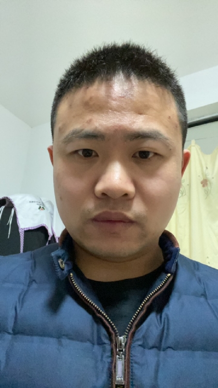 苹果的第一张照片--呼和浩特相亲服务中心