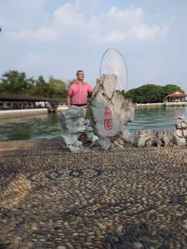 单翼天使的第三张照片--呼和浩特相亲服务中心