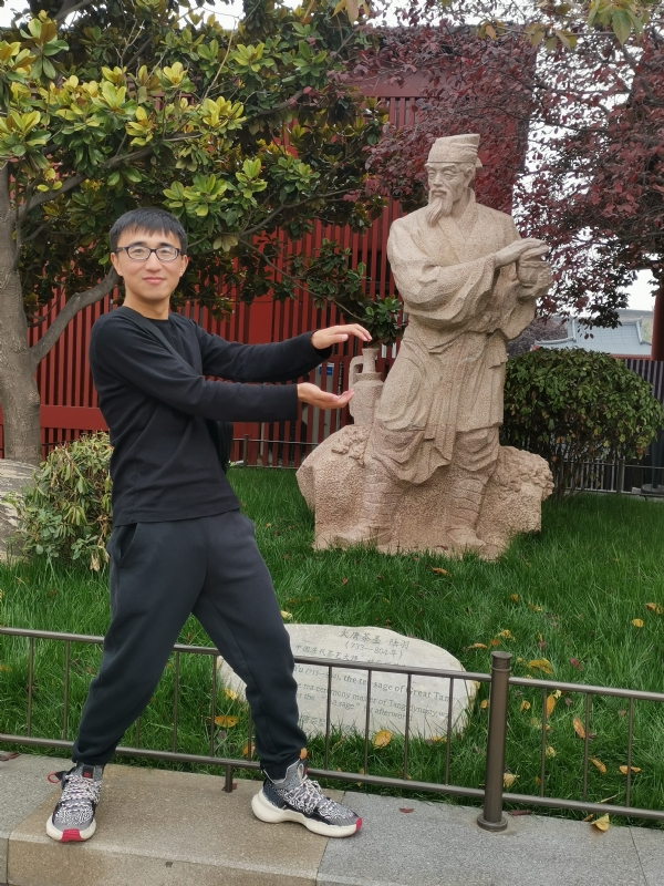 蜗牛壳的第一张照片--呼和浩特相亲服务中心