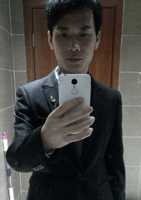 程先生的第一张照片--呼和浩特相亲服务中心