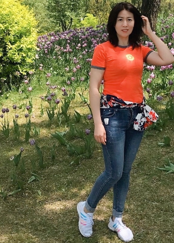 华的第一张照片--呼和浩特相亲服务中心