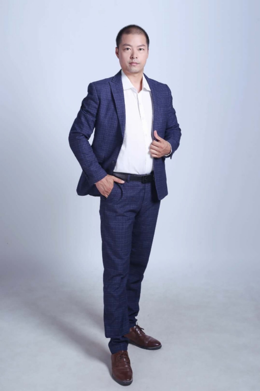 努力的青年的第一张照片--呼和浩特相亲服务中心