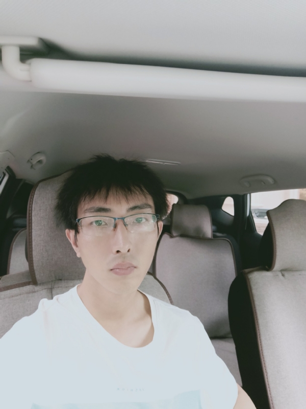 阳光大男孩的第一张照片--呼和浩特相亲服务中心