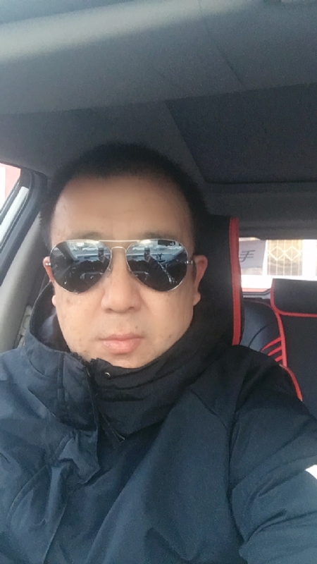 小炎的第二张照片--呼和浩特相亲服务中心