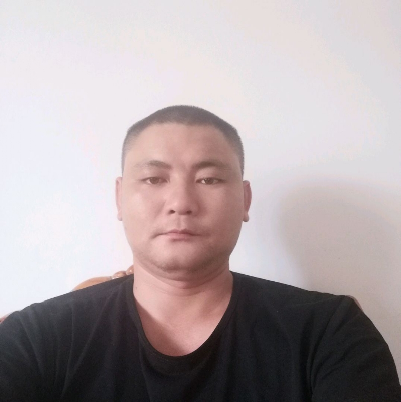 天涯沦落人的第一张照片--呼和浩特相亲服务中心