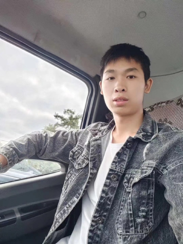 康康的第一张照片--呼和浩特相亲服务中心