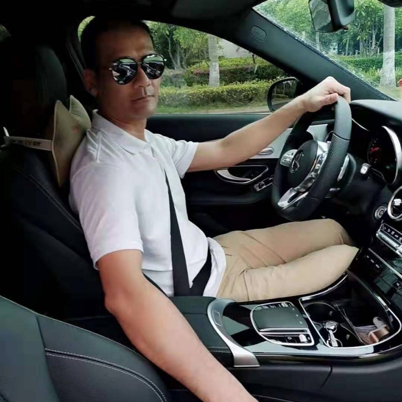 张睿展的第一张照片--呼和浩特相亲服务中心