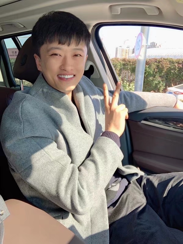 炫甫的第一张照片--呼和浩特相亲服务中心