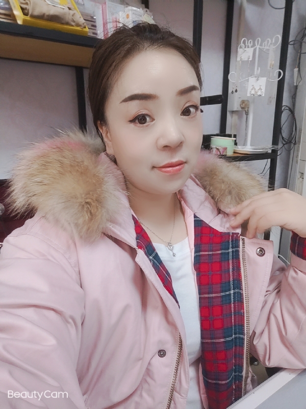 爱雨的第一张照片--呼和浩特相亲服务中心