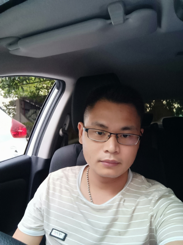 水明的第二张照片--呼和浩特相亲服务中心